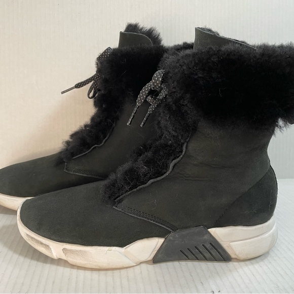 Mark Nason Lace Up Apres Bootie Size 8 - Picture 2 of 6